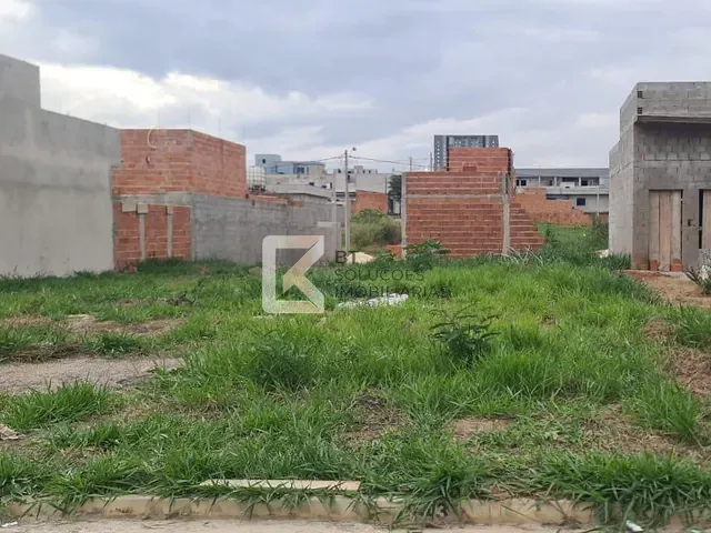 Terreno com 180m², à venda, no bairro Jardim dos Ipês em Salto