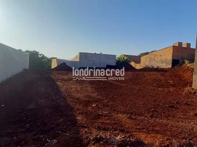 Terreno com 587m², à venda, no bairro Residencial Portal do Sol em Londrina
