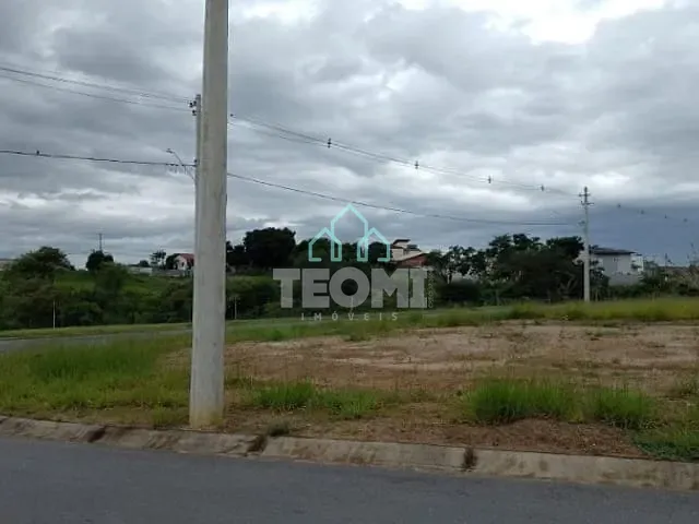 Terreno com 288m², à venda, no bairro Loteamento Residencial Colinas em Taubaté