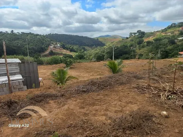 Terreno com 1200m², à venda, no bairro Condomínio Vivendas dos Lagos em Iapu