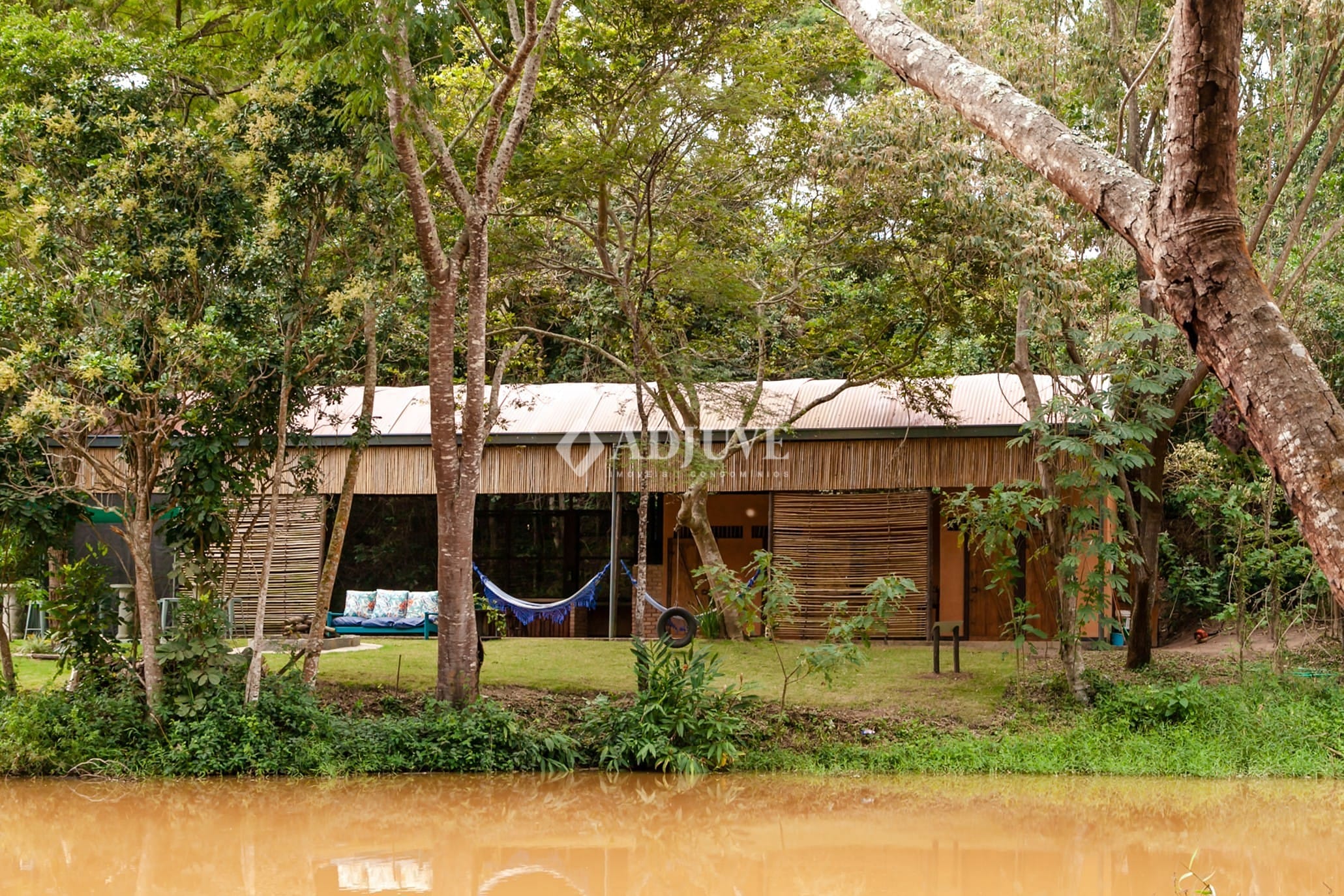 Terreno à venda, 5708m² - Foto 1
