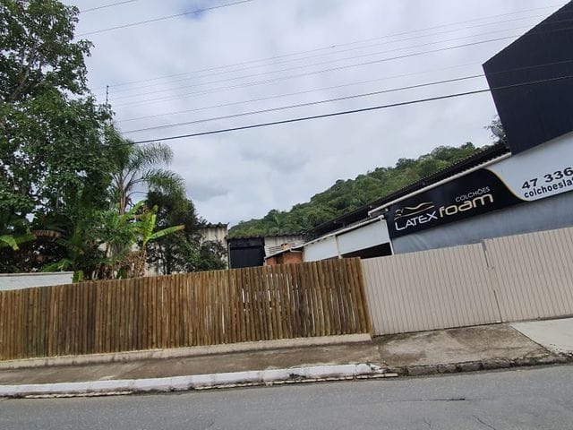 Terreno com 89527m², à venda, no bairro Praia dos Amores em Balneário Camboriú