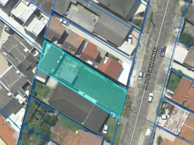 Terreno à venda, no bairro Uberaba em Curitiba