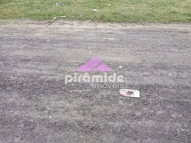 Terreno com 342m², à venda, no bairro Morro do Algodão em Caraguatatuba