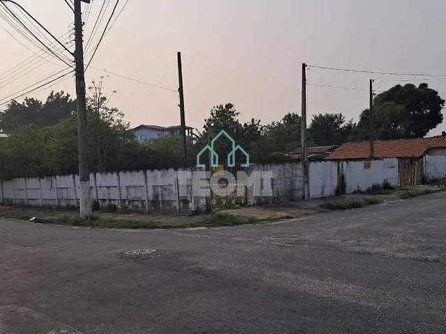 Terreno com 1259m², à venda, no bairro Parque São Luís em Taubaté