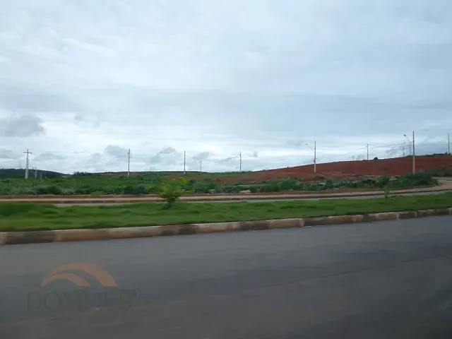 Terreno com 2943m², à venda, no bairro Business Park em Caratinga