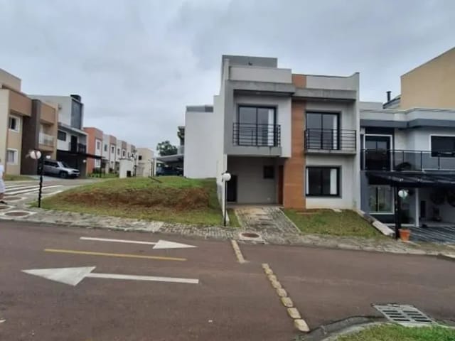 Terreno à venda, no bairro Alto Boqueirão em Curitiba