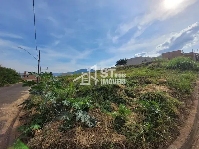 Terreno com 376m², à venda, no bairro Jardim Itália em Andradas