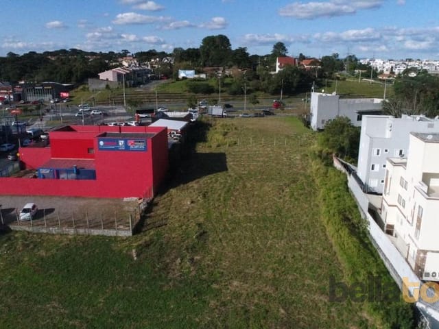 Terreno à venda, no bairro Uberaba em Curitiba