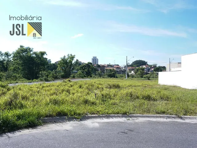 Terreno com 308m², à venda, no bairro Parque do Museu em Caçapava