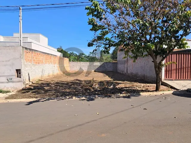 Terreno com 200m², à venda, no bairro Moinho Residencial em Holambra