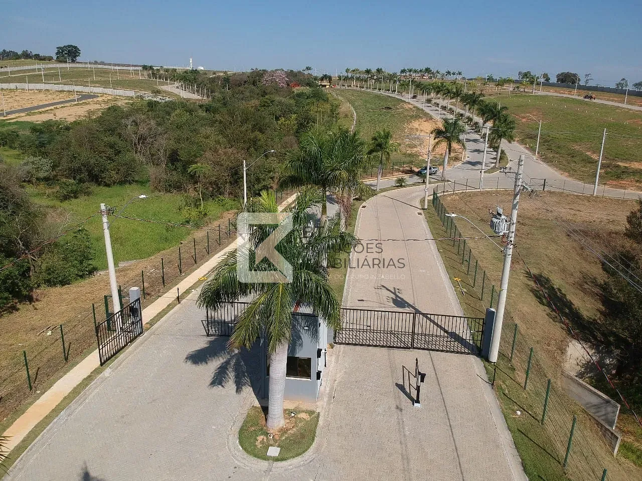 Terreno, 203 m² - Foto 2