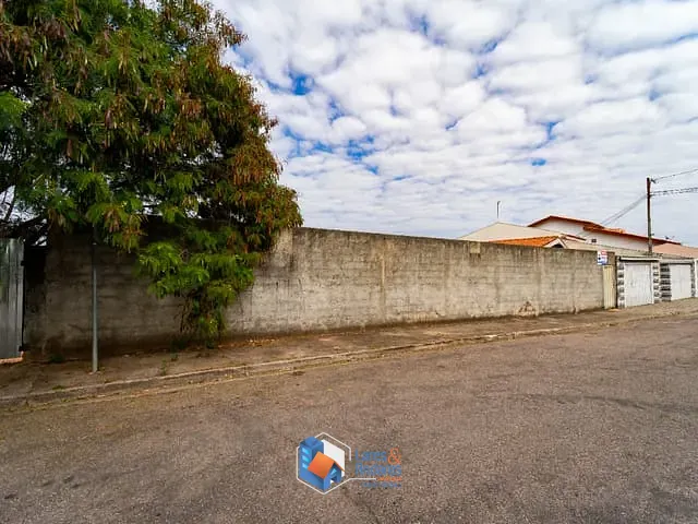 Terreno com 372m² 1 quarto e 1 banheiro, à venda, no bairro Jardim Merci I em Jundiaí