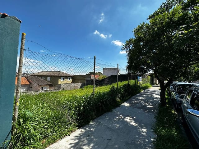 Terreno com 750m², para alugar, no bairro Jd Bussocaba City em São Paulo