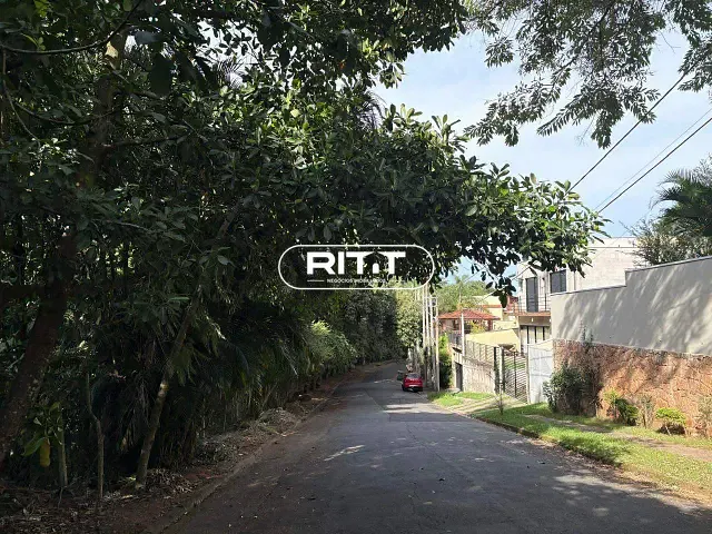 Terreno com 319m², à venda, no bairro Jardim Sorirama (Sousas) em Campinas