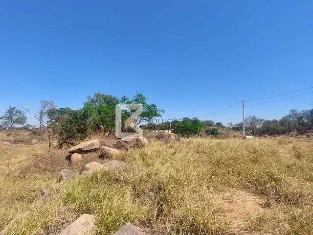 Terreno com 200m², à venda, no bairro Jardim Imperial em Indaiatuba