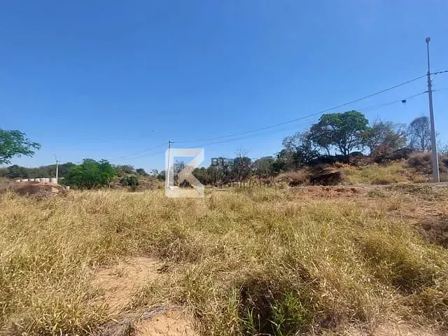 Terreno com 200m², à venda, no bairro Jardim Imperial em Indaiatuba