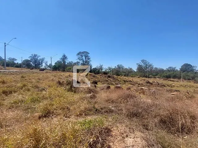 Terreno com 200m², à venda, no bairro Jardim Imperial em Indaiatuba