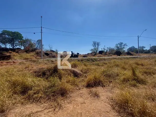 Terreno com 200m², à venda, no bairro Jardim Imperial em Indaiatuba