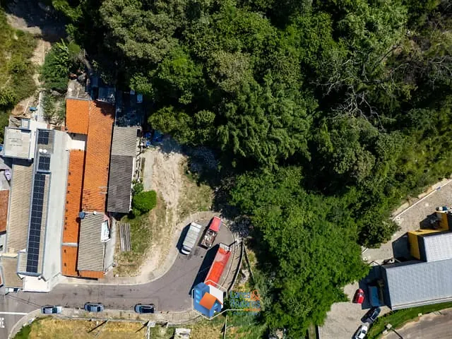 Terreno com 554m² 1 quarto e 1 banheiro, à venda, no bairro Jardim Palermo em Jundiaí