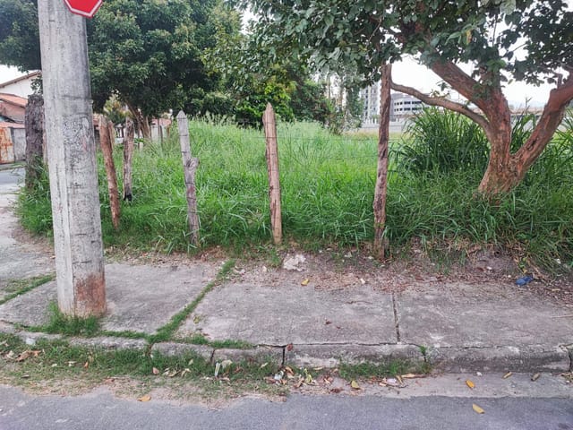 Terreno com 300m², à venda, no bairro Alto do Cardoso em Pindamonhangaba