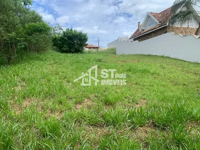 Terreno com 352m², à venda, no bairro Mantiqueira Boulevard em Andradas