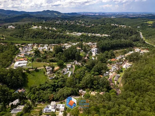 Terreno com 1122m² 1 quarto e 1 banheiro, à venda, no bairro Serra dos Lagos (Jordanésia) em Cajamar