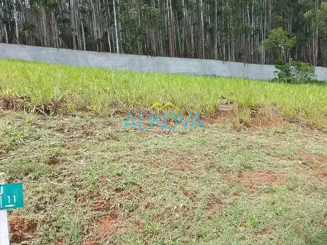 Terreno com 1033m², à venda, no bairro Zona Rural em Paraibuna
