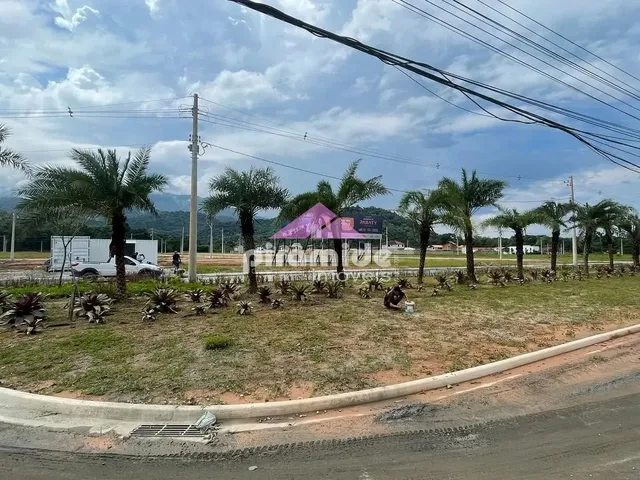 Terreno com 360m², à venda, no bairro Portão Vermelho em Paraty