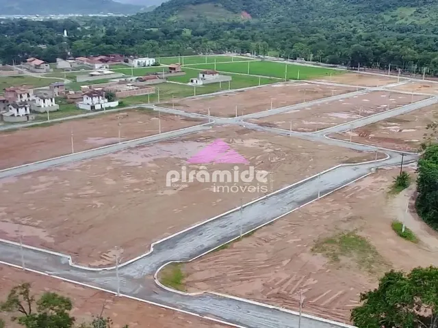 Terreno com 360m², à venda, no bairro Portão Vermelho em Paraty