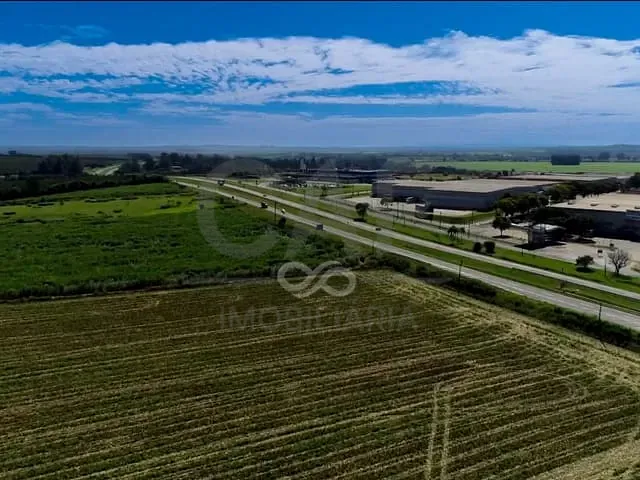 Terreno com 297000m², à venda, no bairro Condomínio Imperial Posse em Santo Antônio de Posse