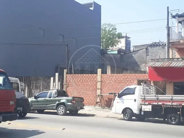Terreno com 200m², à venda, no bairro Jardim Myrna em São Paulo