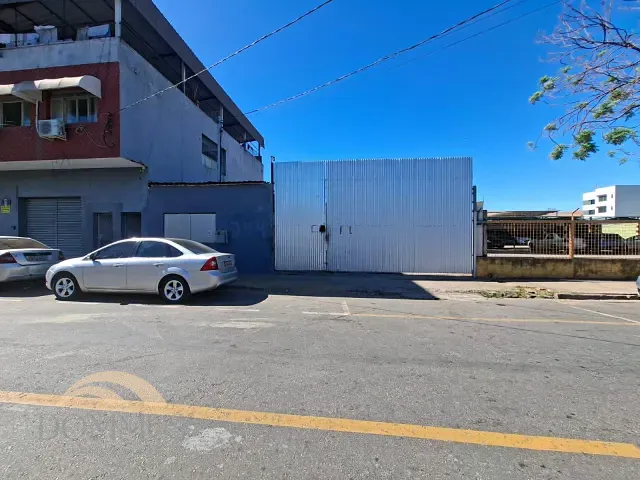 Terreno com 420m², à venda, no bairro Centro em Ipatinga