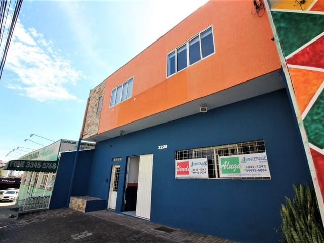 Terreno à venda, no bairro Portão em Curitiba