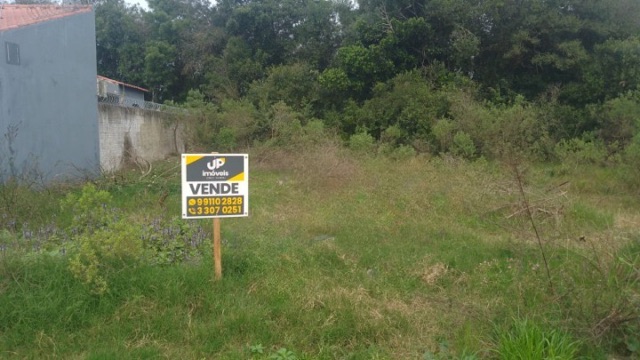 Terreno com 250m², à venda, no bairro Laranjal em Pelotas