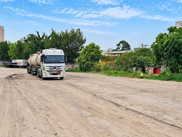 Terreno com 17000m², à venda, no bairro Vila Metalúrgica em Santo André