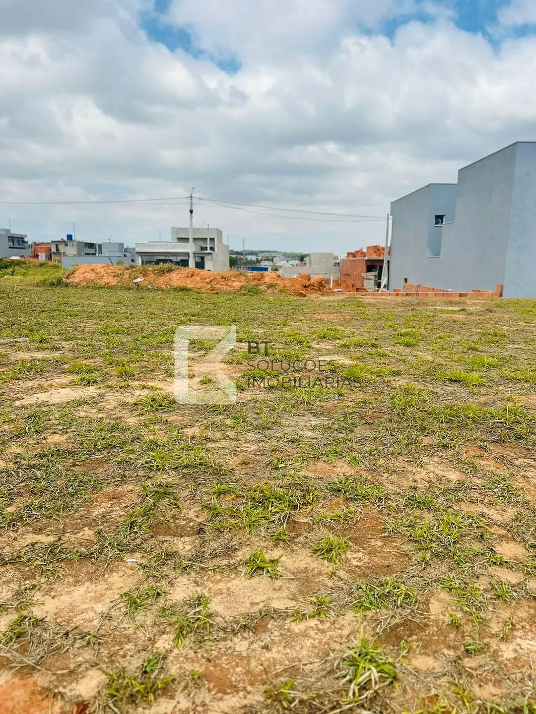 Terreno, 150 m² - Foto 1