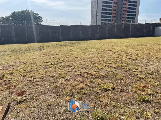 Terreno com 459m² 1 quarto e 1 banheiro, à venda, no bairro Quintas de São José em Ribeirão Preto