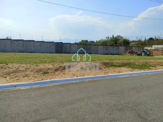 Terreno com 250m², à venda, no bairro Jardim Santana em Tremembé