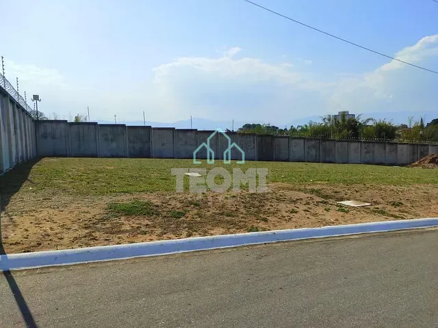 Terreno com 250m², à venda, no bairro Jardim Santana em Tremembé