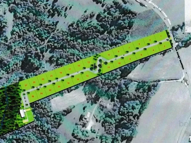 Terreno à venda, no bairro Centro em Campo Magro