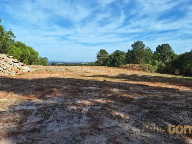 Terreno à venda, no bairro Centro em Campo Magro
