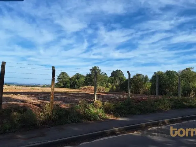 Terreno à venda, no bairro Centro em Campo Magro
