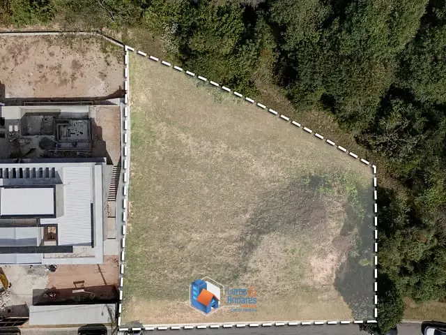 Terreno com 1010m² 1 quarto e 1 banheiro, à venda, no bairro Caxambu em Jundiaí