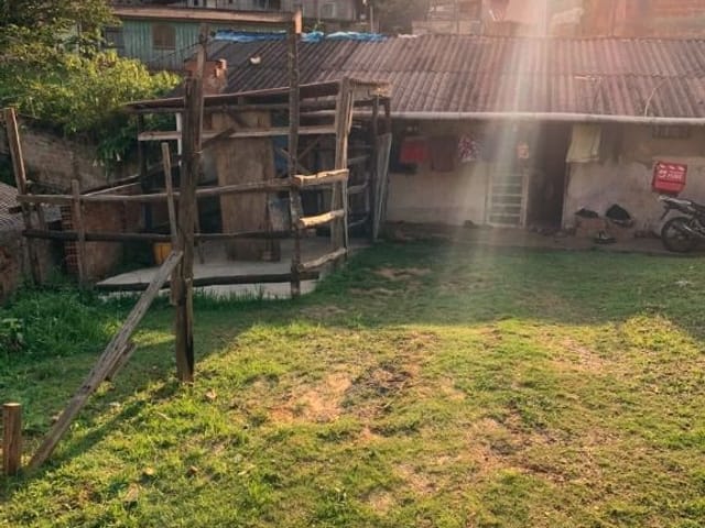 Terreno à venda, no bairro Planta Nossa Senhora de Lourdes em Almirante Tamandaré