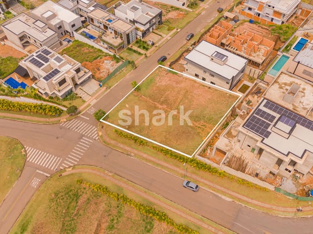 Terreno com 447m², à venda, no bairro Colinas da Anhangüera em Santana de Parnaíba