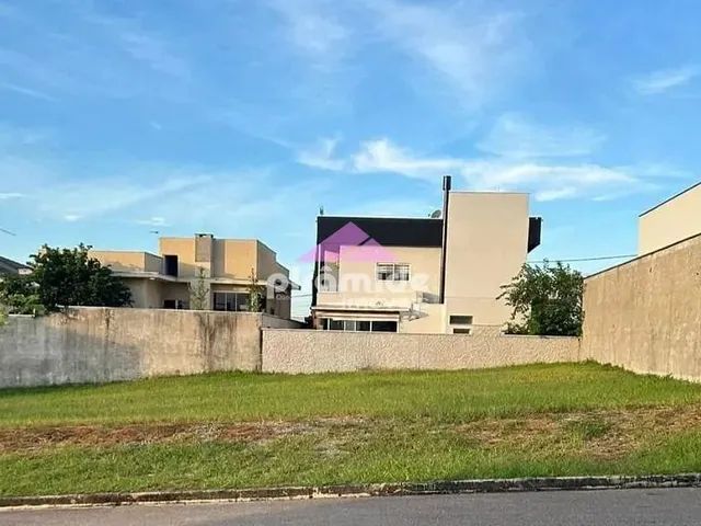 Terreno com 300m², à venda, no bairro Condomínio Terras do Vale em Caçapava