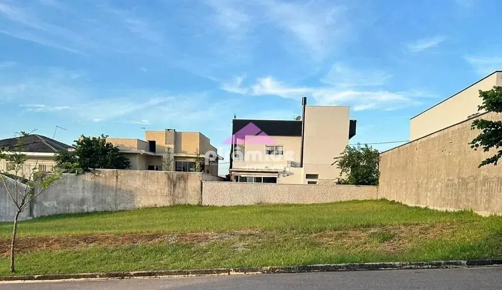 Terreno, 300 m² - Foto 1