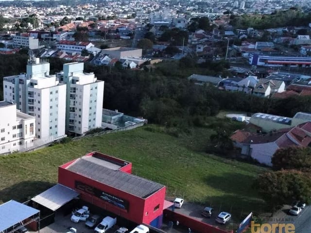 Terreno à venda, no bairro Uberaba em Curitiba