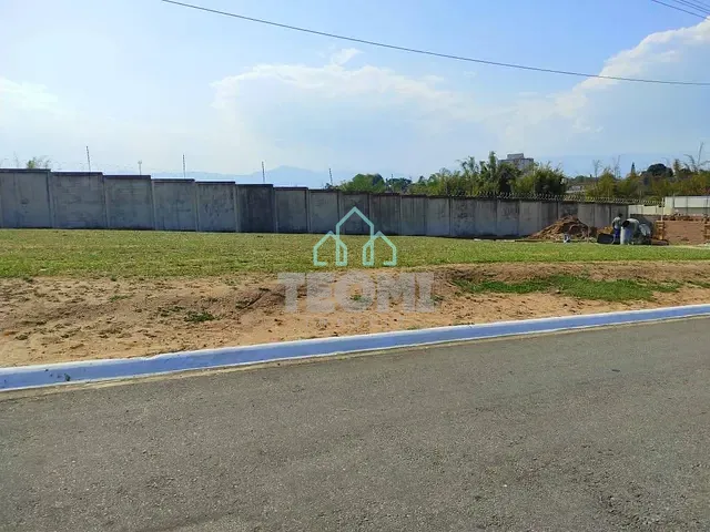 Terreno com 250m², à venda, no bairro Jardim Santana em Tremembé